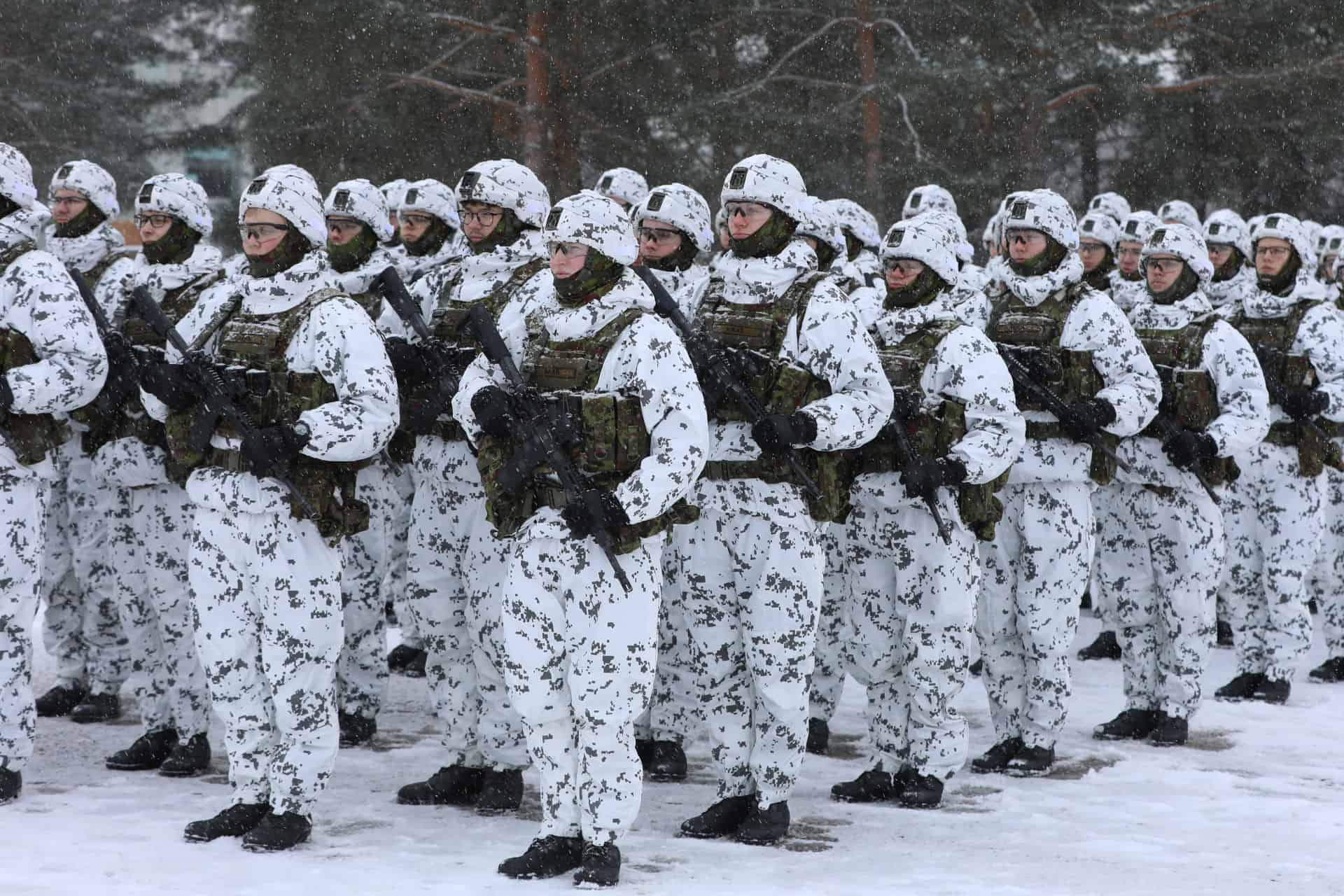 Külm tõde: Kaitsevägi süüdistab sõdureid enda hooletuses